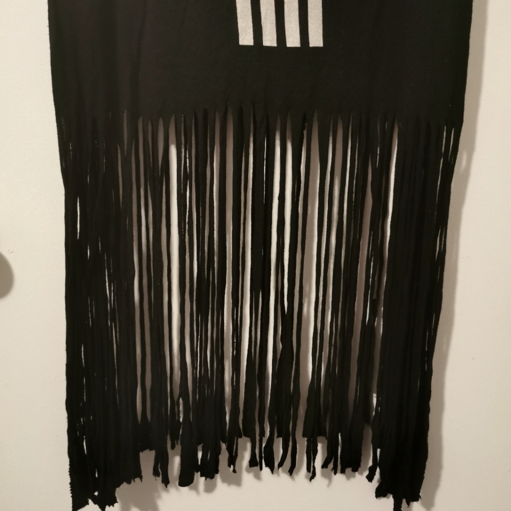 Love Culture cross fringed tank top, L - Picture 2 of 5